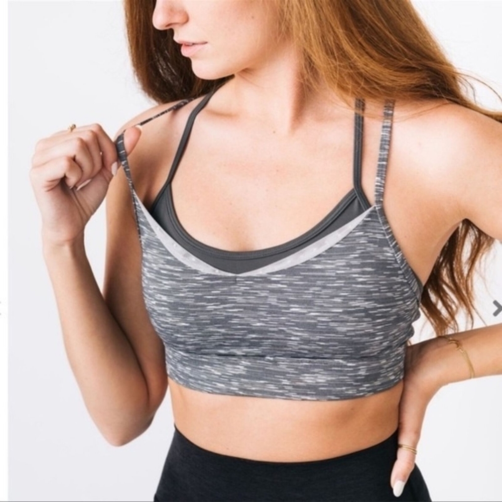 Zyia Luxe Strappy Bra Sage Large